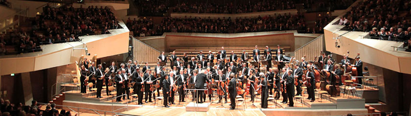 Berliinin filharmonikkoja kuulemassa