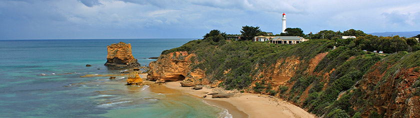 The Great Ocean Roadia pitkin Adelaideen